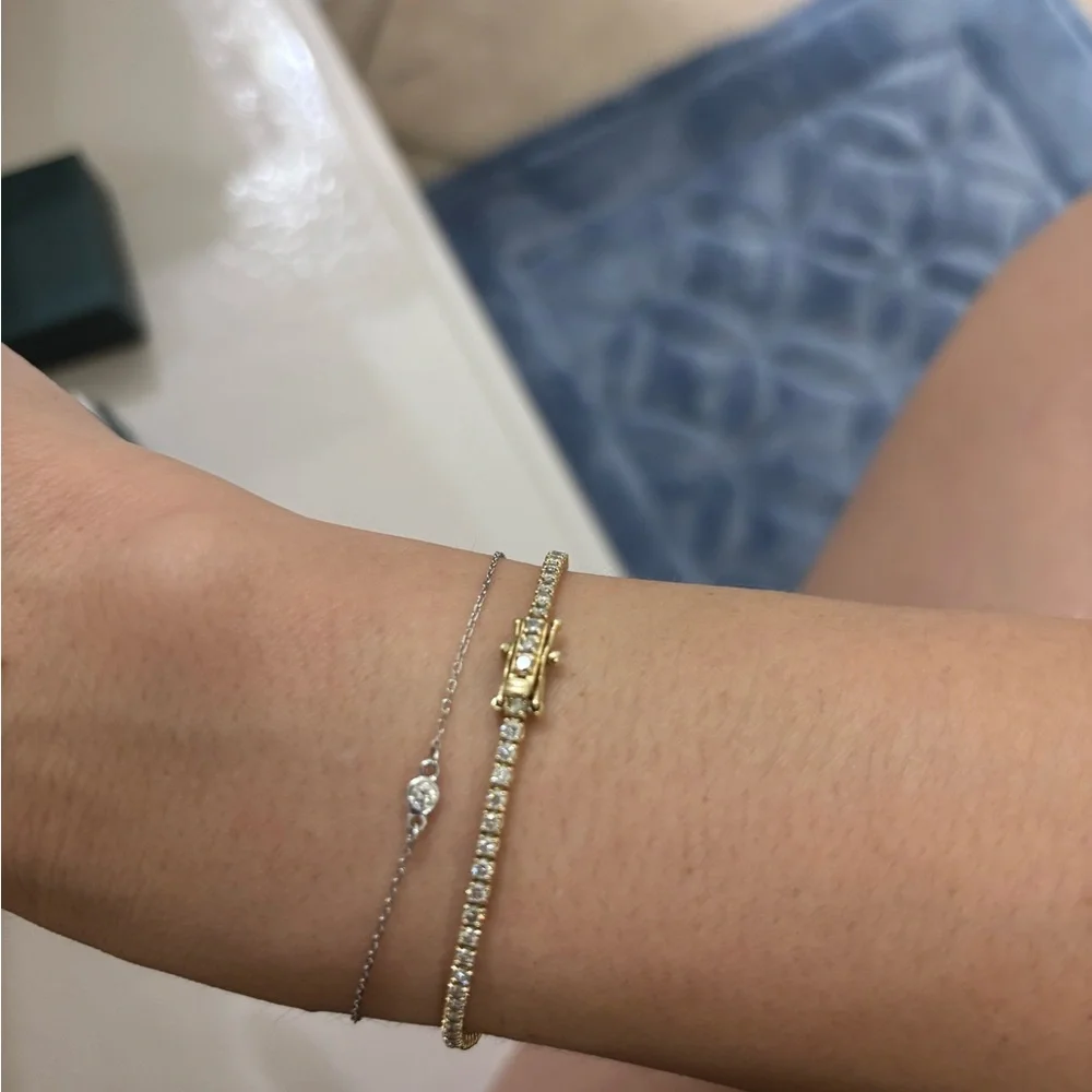 - Aurate Mini Diamond Bezel Bracelet- 14k white gold - Picture 4 of 9